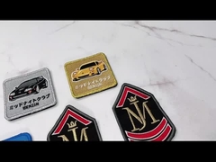 Вышитое изготовленное на заказ латает утюг на заплатах одежды вышивки