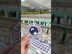 Вышитая таможня шляпа заделывает утюг бумаги затыловки на заплатах вышивки для одежд