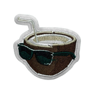 Вышивка одежды полная латает предпосылку Twill с прессой Bakcing жары
